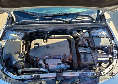 2021 Chevrolet Malibu Lt z USA, uszkodzony, nr VIN 1G1ZD5ST6MF026095